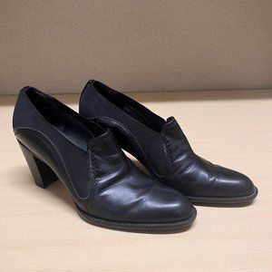 Stuart Weitzman - Black Ankle Shoe